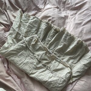 Cream drop waist midi skirt with a boho vibe #linen